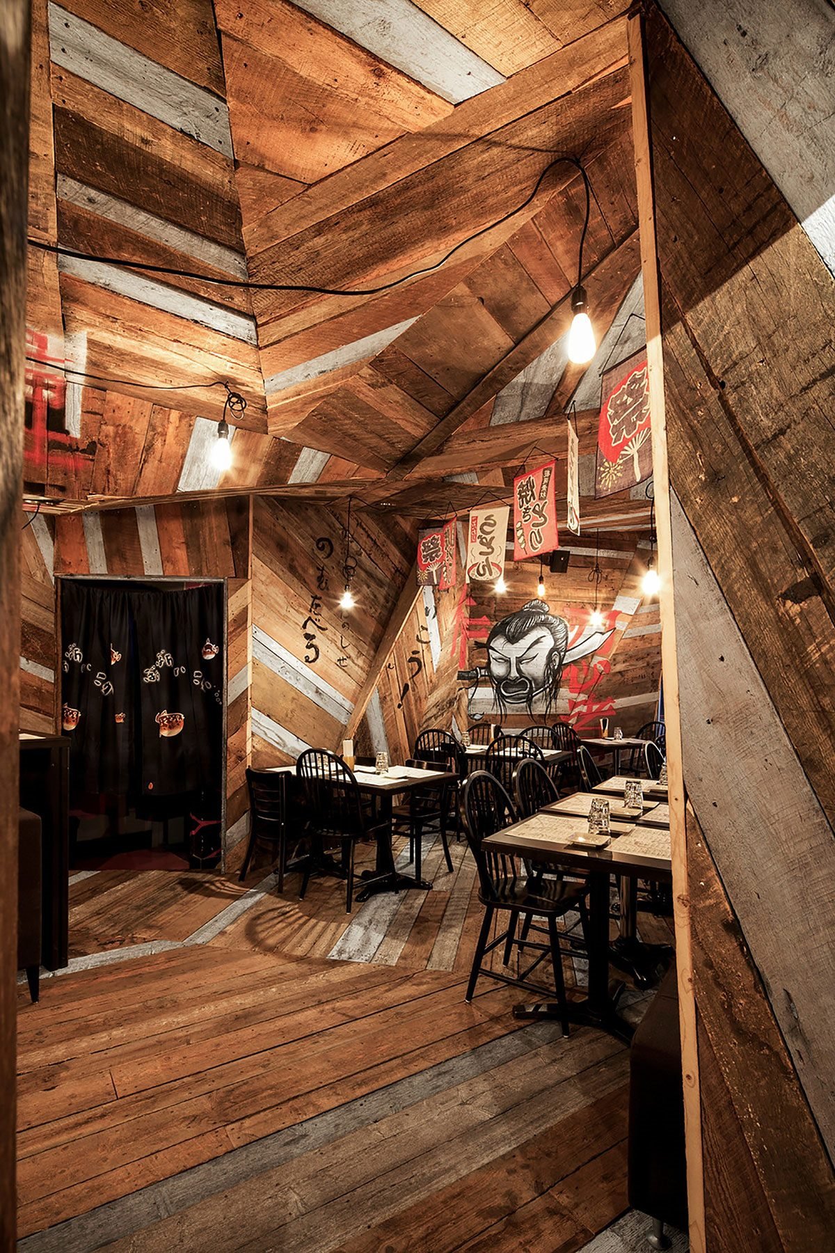 Kinoya國(guó)外餐飲空間設(shè)計(jì)案例