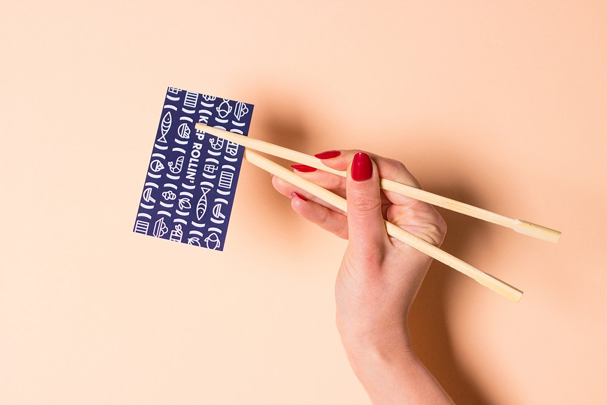 Sushiroll日式壽司（餐飲）品牌VI設(shè)計欣賞，深圳VI設(shè)計，深圳品牌視覺形象設(shè)計，名片設(shè)計，標(biāo)志設(shè)計，餐飲VI設(shè)計，日式壽司VI設(shè)計，深圳包裝設(shè)計，左右格局
