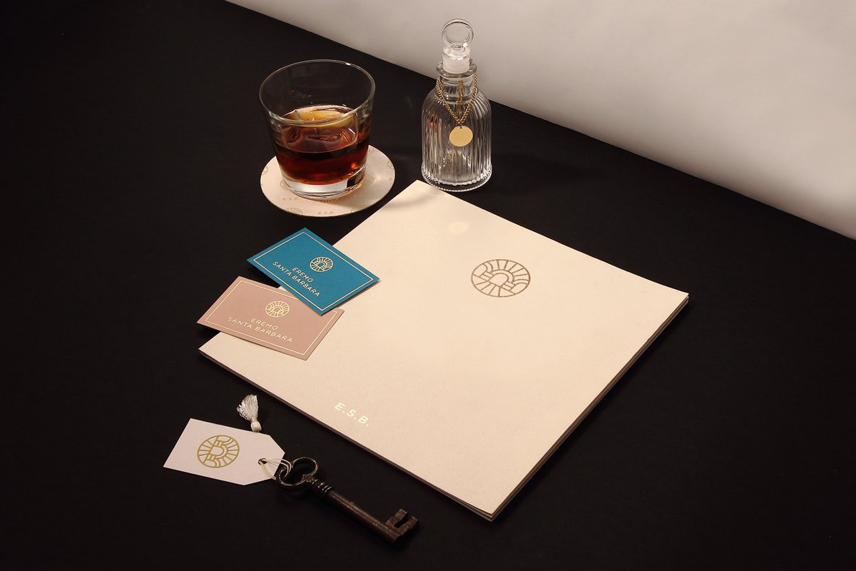 國外民宿酒店品牌vi設(shè)計(jì)和標(biāo)志設(shè)計(jì)，品牌設(shè)計(jì)，品牌vi設(shè)計(jì)，標(biāo)志設(shè)計(jì)，酒店vi設(shè)計(jì)，民宿vi設(shè)計(jì)，深圳vi設(shè)計(jì)，左右格局